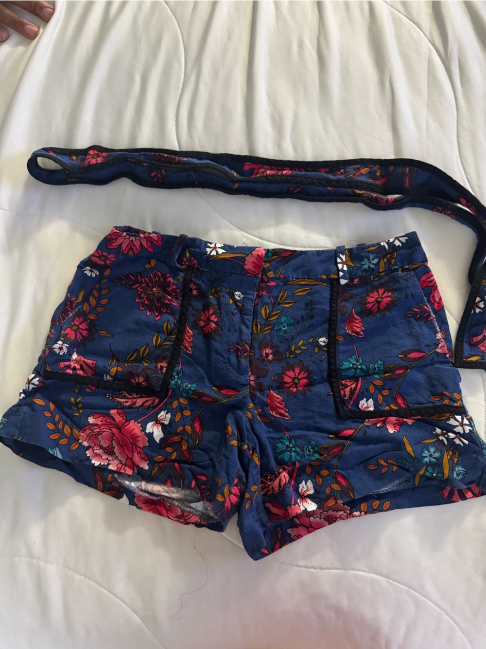 LOFT Navy Floral Tie-Waist Shorts